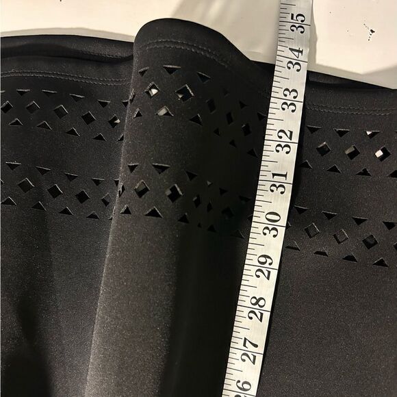 Ann Taylor Black Scuba Pleated Laser Cut Eyelet Mini Dress Size 0 - Picture 12 of 13